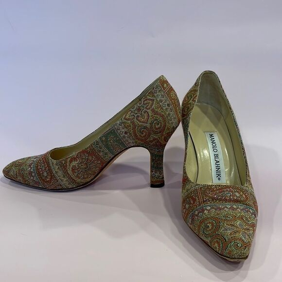 ✨HOST PICK✨Manolo Blahnik Paisley Tapestry Heel Great Used Condition Womens Euro - Picture 1 of 12